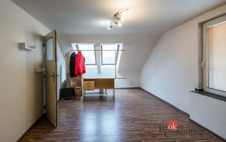 Prodej rodinného domu, Odrovice, 234 m2