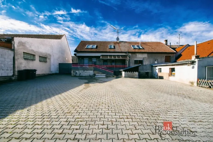 Prodej rodinného domu, Odrovice, 234 m2