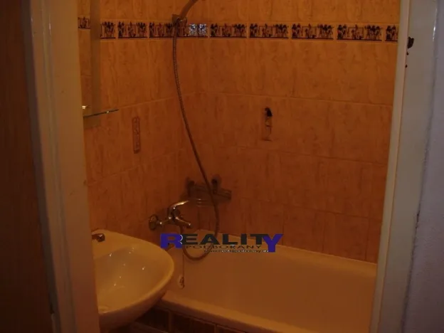 Pronájem bytu 2+1, Podbořany, Alšova, 52 m2