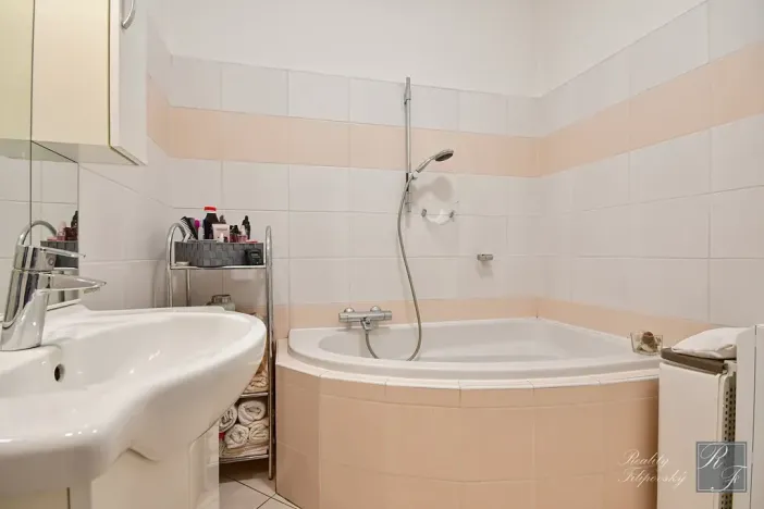 Prodej bytu 2+kk, Ústí nad Labem, Zámečnická, 43 m2