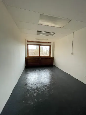 Pronájem kanceláře, Praha - Žižkov, náměstí Winstona Churchilla, 20 m2