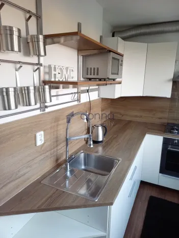 Pronájem bytu 2+1, Praha, Nad alejí, 54 m2