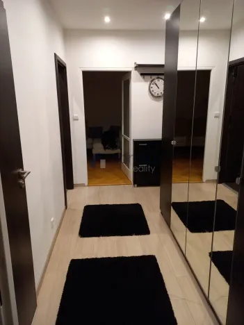 Pronájem bytu 2+1, Praha, Nad alejí, 54 m2