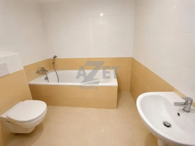 Prodej bytu 3+1, Krnov - Pod Bezručovým vrchem, Březinova, 71 m2