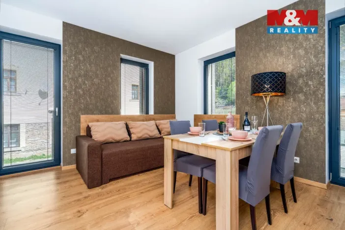 Pronájem bytu 1+kk, Vrchlabí - Hořejší Vrchlabí, Horská, 44 m2