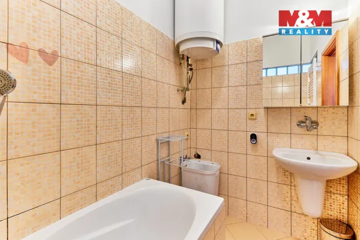 Pronájem bytu 2+1, Tábor, Budějovická, 41 m2