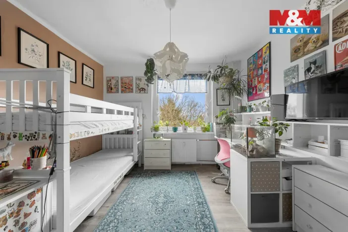 Prodej bytu 4+1, Chlumec, Vyklická, 98 m2