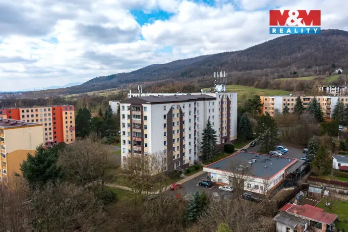 Prodej bytu 4+1, Chlumec, Vyklická, 98 m2