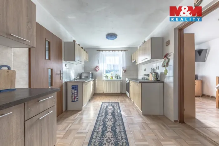 Prodej rodinného domu, Dobkovice, 224 m2