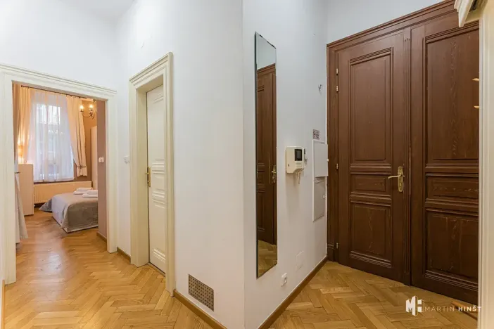 Prodej bytu 2+kk, Praha - Josefov, Maiselova, 97 m2