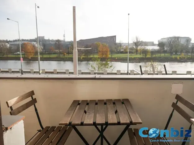 Prodej bytu 3+1, Praha - Holešovice, Bubenské nábřeží, 84 m2