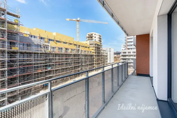 Pronájem bytu 2+kk, Praha - Vysočany, Gerstelova, 54 m2