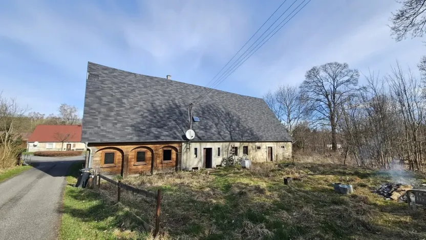 Prodej rodinného domu, Šluknov - Císařský, 200 m2