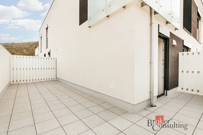 Pronájem bytu 1+kk, Brno - Kníničky, Ondrova, 27 m2