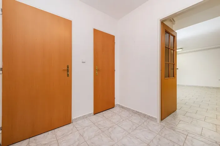 Pronájem rodinného domu, Praha - Nebušice, K Vizerce, 300 m2