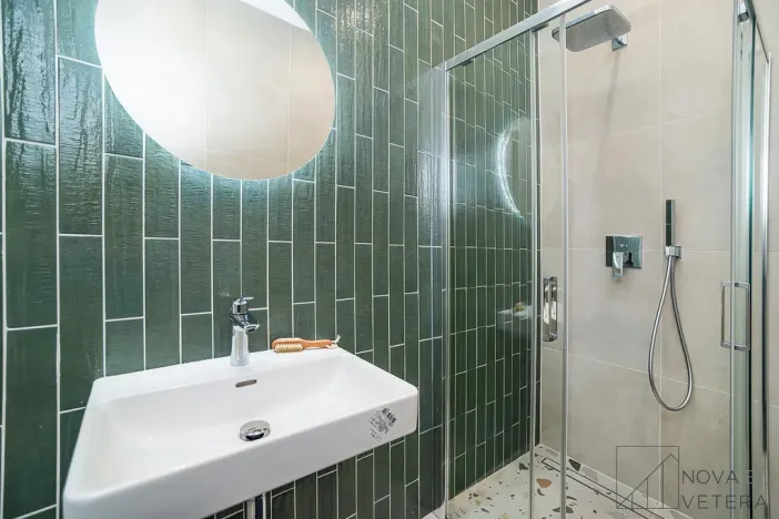 Pronájem bytu 2+kk, Praha - Žižkov, Žerotínova, 47 m2