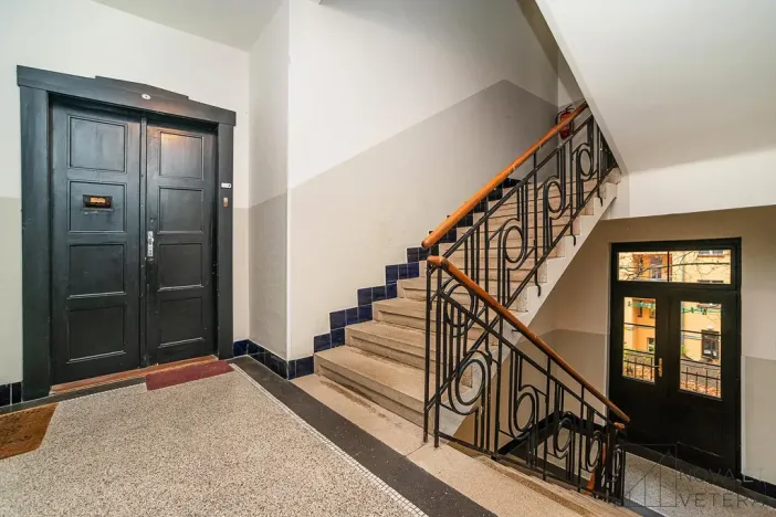 Pronájem bytu 2+kk, Praha - Žižkov, Žerotínova, 47 m2