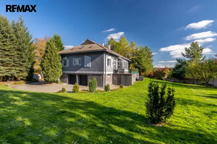 Prodej rodinného domu, Stanovice, 443 m2