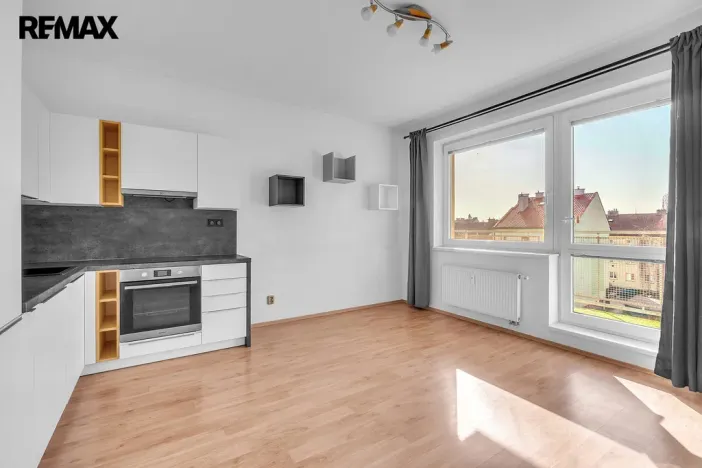 Pronájem bytu 3+kk, Pardubice - Zelené Předměstí, Pichlova, 52 m2