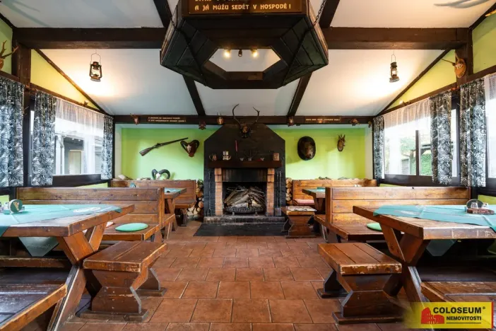 Prodej restaurace, Brno - Líšeň, 200 m2