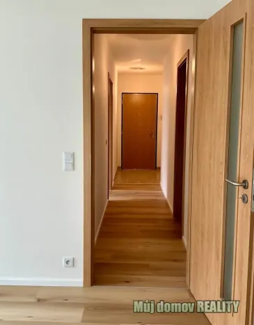 Pronájem bytu 2+kk, Praha - Kamýk, Hodkovická, 54 m2