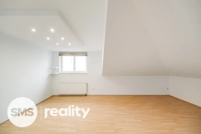 Prodej bytu 2+1, Opava, Pekařská, 74 m2