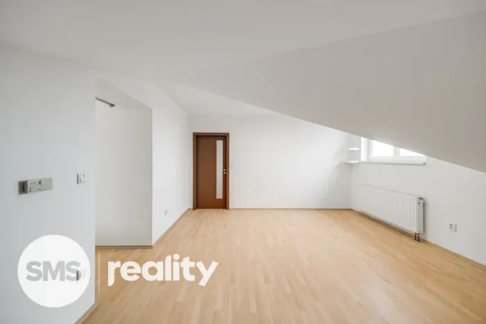 Prodej bytu 2+1, Opava, Pekařská, 74 m2