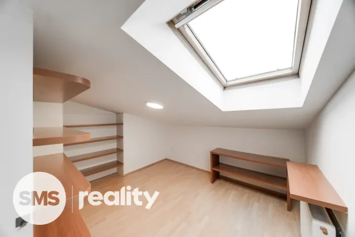 Prodej bytu 2+1, Opava, Pekařská, 74 m2