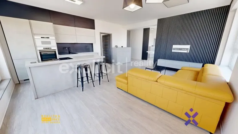 Pronájem bytu 2+kk, Otrokovice, Příčná, 69 m2