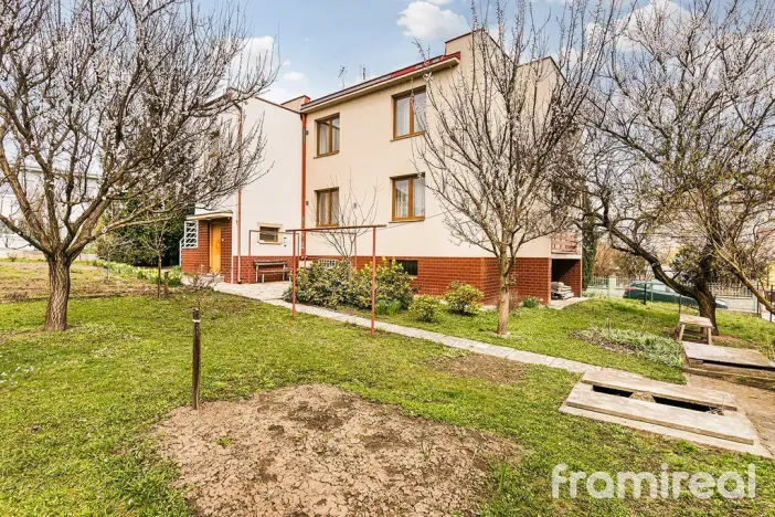 Prodej rodinného domu, Brno, Lískovecká, 200 m2