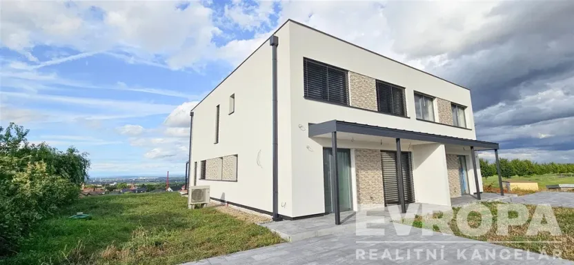 Pronájem rodinného domu, Červené Pečky, Hrabáňova, 210 m2