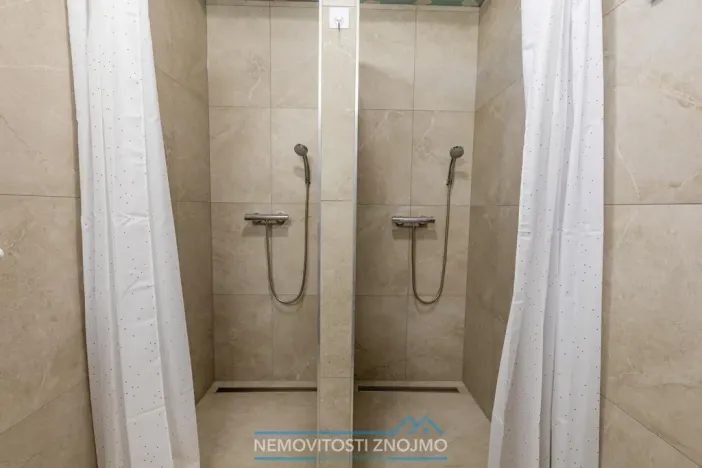 Pronájem atypického bytu, Hrušovany nad Jevišovkou, Cukrovarská, 10 m2