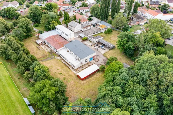 Prodej výrobních prostor, Hrušovany nad Jevišovkou, Rudé armády, 12000 m2