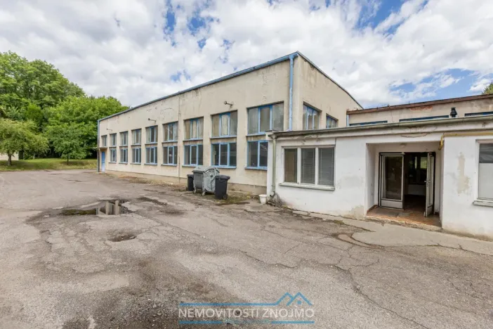 Prodej výrobních prostor, Hrušovany nad Jevišovkou, Rudé armády, 12000 m2
