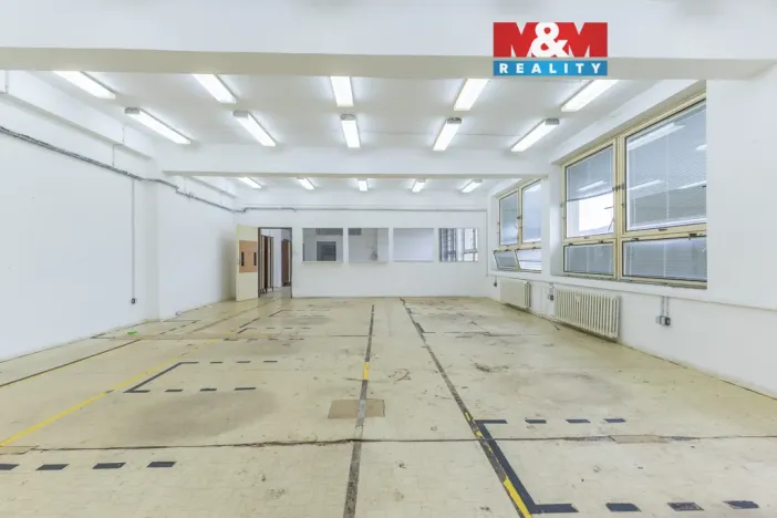 Pronájem skladu, Jirkov, Mostecká, 130 m2