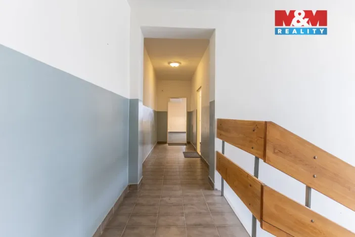 Pronájem skladu, Jirkov, Mostecká, 255 m2