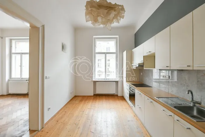 Pronájem bytu 1+1, Praha - Smíchov, Lidická, 43 m2