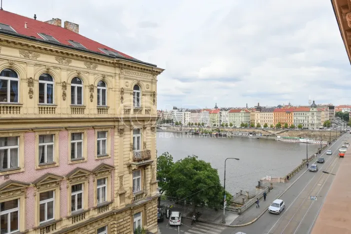 Pronájem bytu 1+1, Praha - Smíchov, Lidická, 43 m2