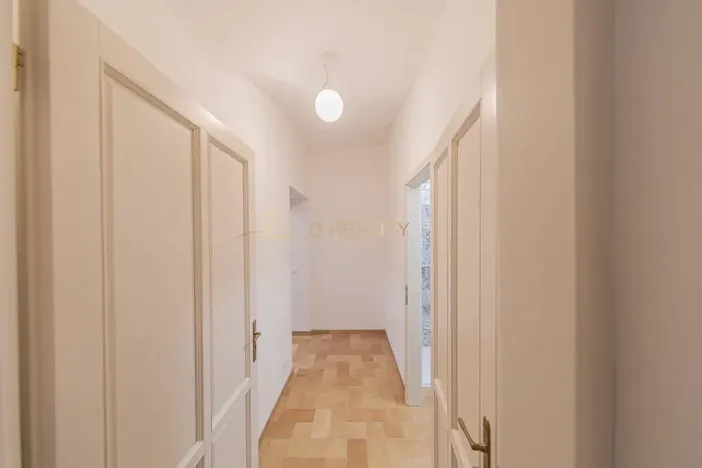 Pronájem bytu 1+1, Olomouc, Šemberova, 31 m2