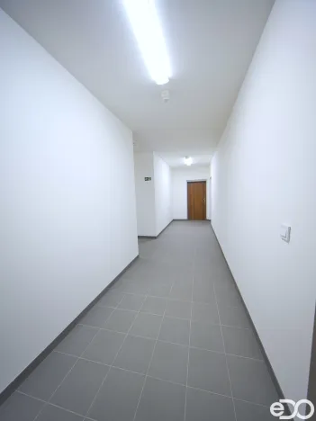 Pronájem bytu 2+kk, Praha, Strančická, 49 m2