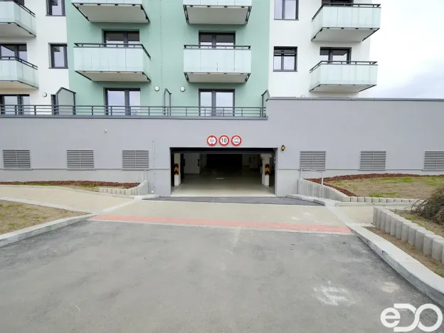 Pronájem bytu 2+kk, Praha, Strančická, 49 m2