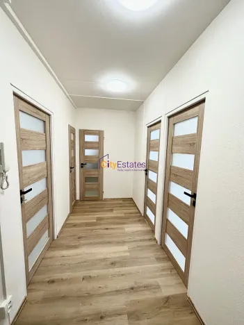 Prodej bytu 3+kk, Praha - Střížkov, Rumburská, 62 m2