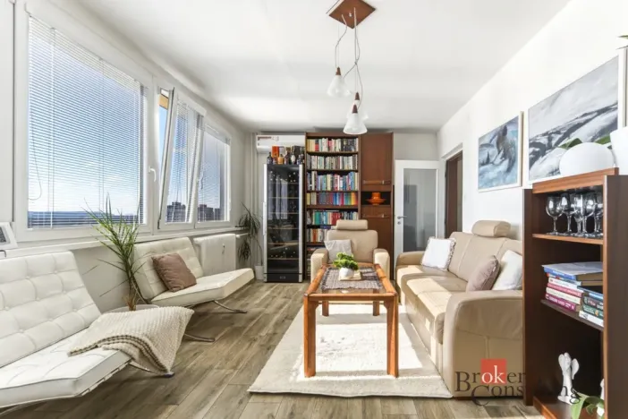 Prodej bytu 3+1, Hradec Králové - Pražské Předměstí, Gebauerova, 71 m2