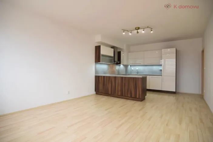 Pronájem bytu 3+kk, Brno - Líšeň, Houbalova, 72 m2