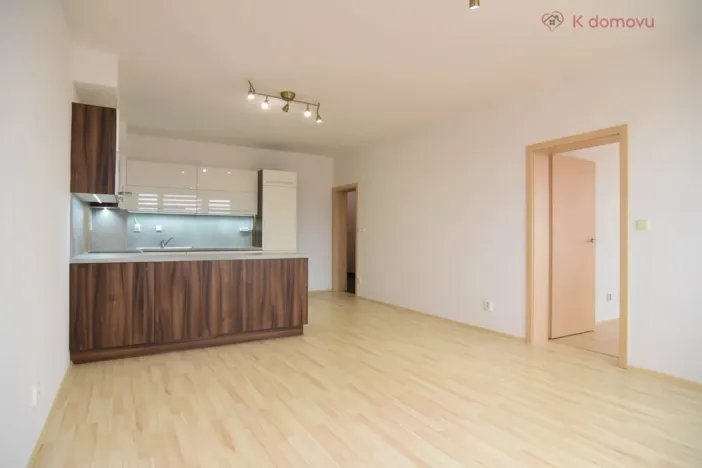 Pronájem bytu 3+kk, Brno - Líšeň, Houbalova, 72 m2