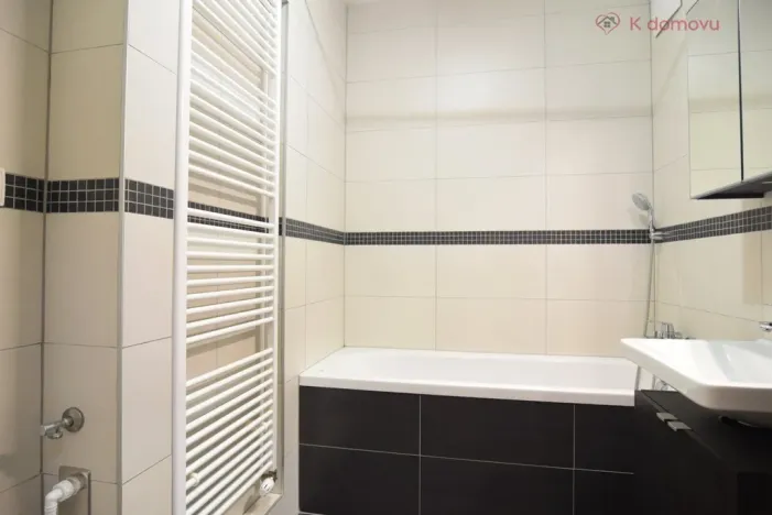 Pronájem bytu 3+kk, Brno - Líšeň, Houbalova, 72 m2