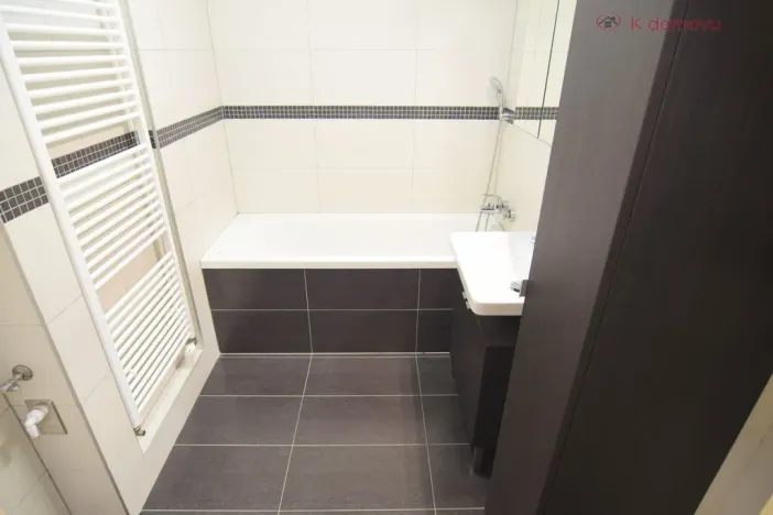 Pronájem bytu 3+kk, Brno - Líšeň, Houbalova, 72 m2