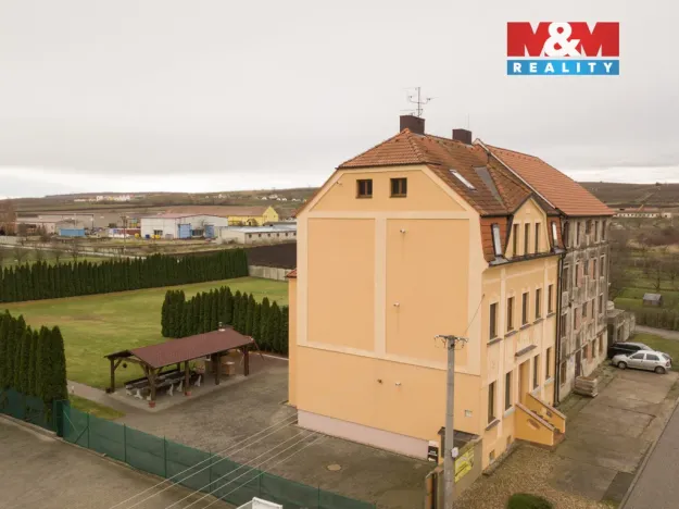 Prodej bytu 4+1, Dolní Dunajovice, U Pekárny, 78 m2