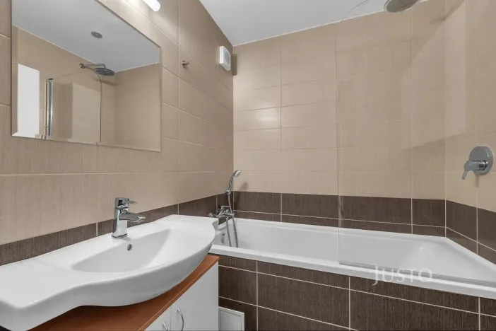 Pronájem bytu 3+kk, Praha, Livornská, 70 m2