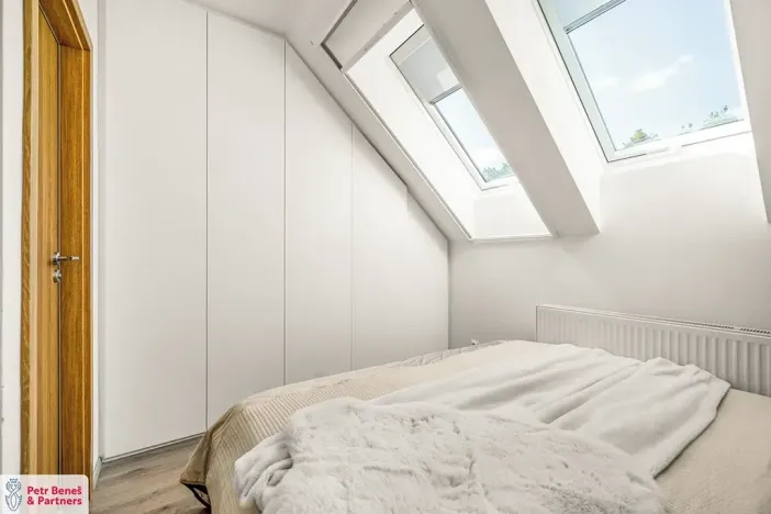 Prodej bytu 3+kk, Milovice, Zátopkova, 108 m2